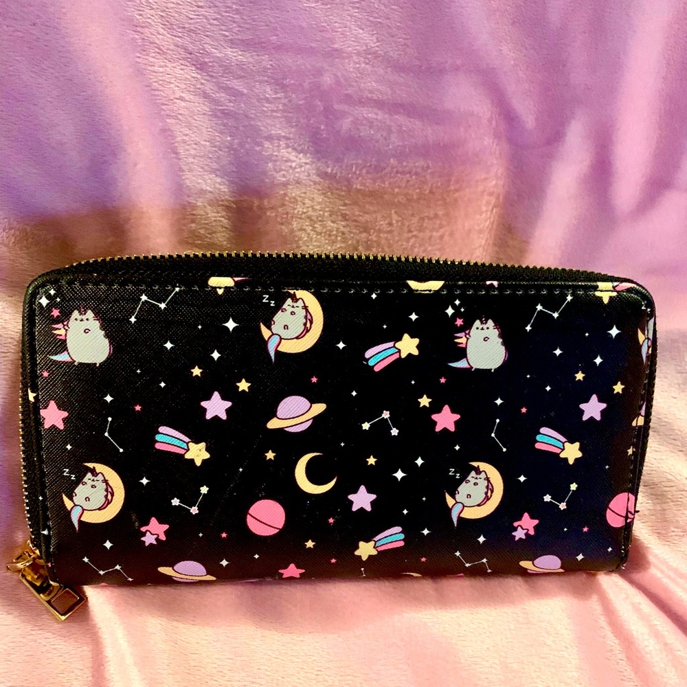 Pusheen wallet and key cover.